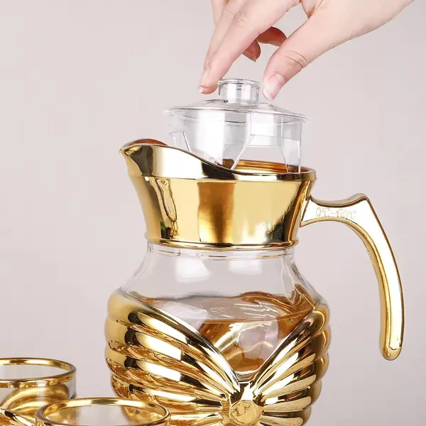 Set_of_6_-_Premium_Golden_Water_and_Juice_Glasses_and_Jug_Set_Combo,(6_Pieces_Glasses_270ML_and_1_Water_Jug_1.8_Liter)