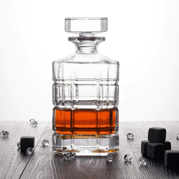 1_Pcs_Decanter_Bottle_Set_For_Scotch_(Set_of_1)