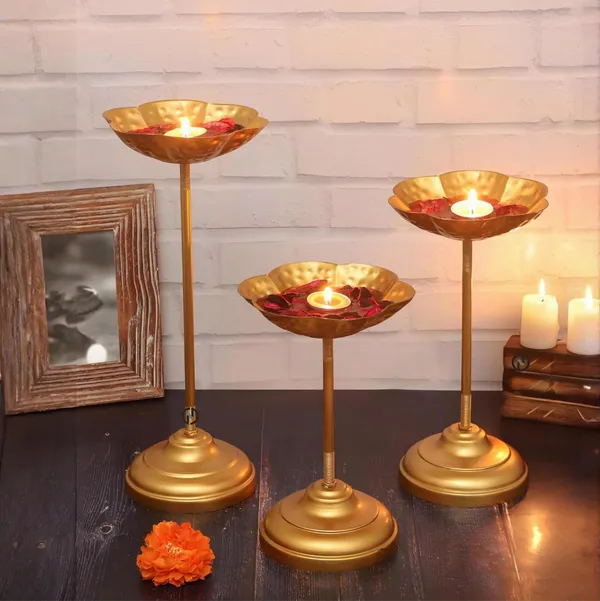 Set_Of_3_Gold_Decorative_Urli_Bowl_Tealight_Holder_Stand_Urli_Stand_For_Decoration_Floating_Diya_Stand_Home_Decor_Decorative_Showpiece_Urli_Bowl_For_Diwali_And_Pooja