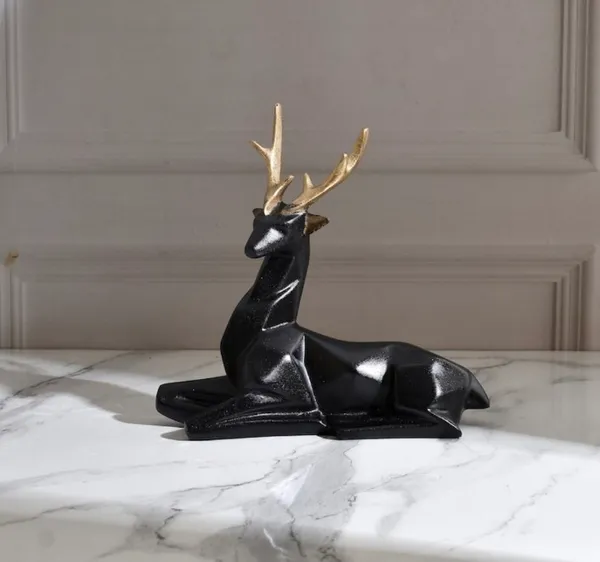 MAXXINN_Black_Matte_Poly_Resin_'Lucky_Deer_Family'_Showpiece_Deer_Statue_Figurine