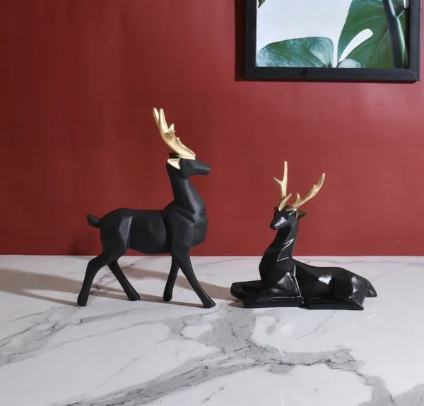 MAXXINN_Black_Matte_Poly_Resin_'Lucky_Deer_Family'_Showpiece_Deer_Statue_Figurine