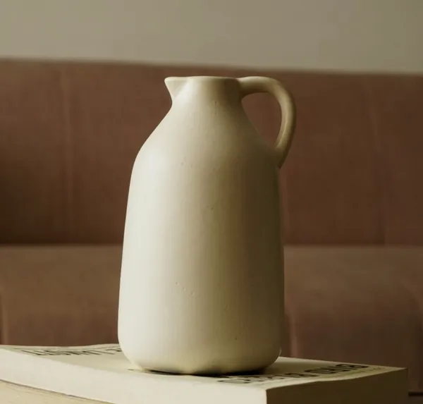 Ceramic_Cane_Vase_For_Home_Decor