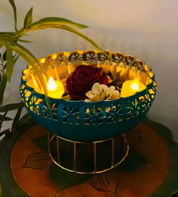 Green_Urli_Bowl_with_Stand_for_Home_D?cor_&_Table_Decoration