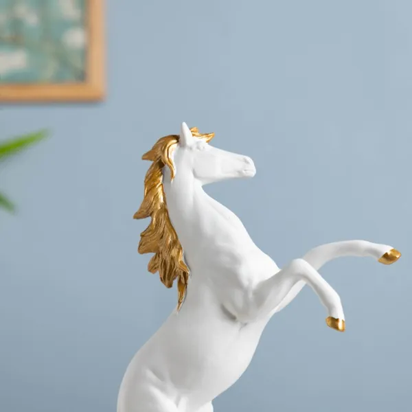 Horse_Sculpture_Decor_Object_White
