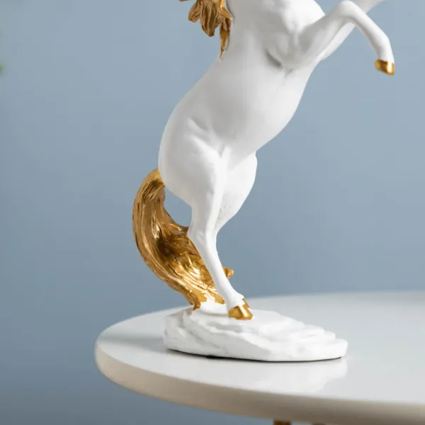 Horse_Sculpture_Decor_Object_White