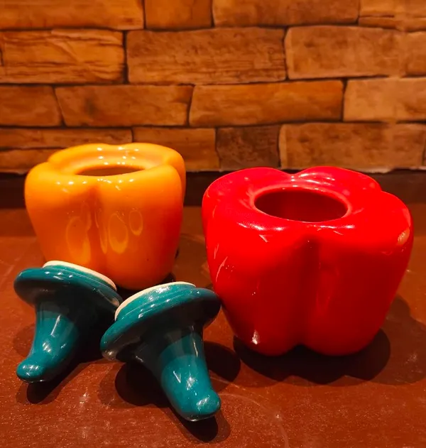 Capsicum_Shaped_Jar_With_lid,_Multi_Utility_500ml,_Ceramic_Kitchen_Canister,_Pickle_Storage_Jar_(Pack_of_2)