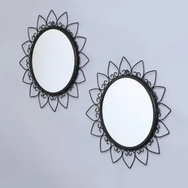 Metal_Wall_Frame_For_Home_Decor