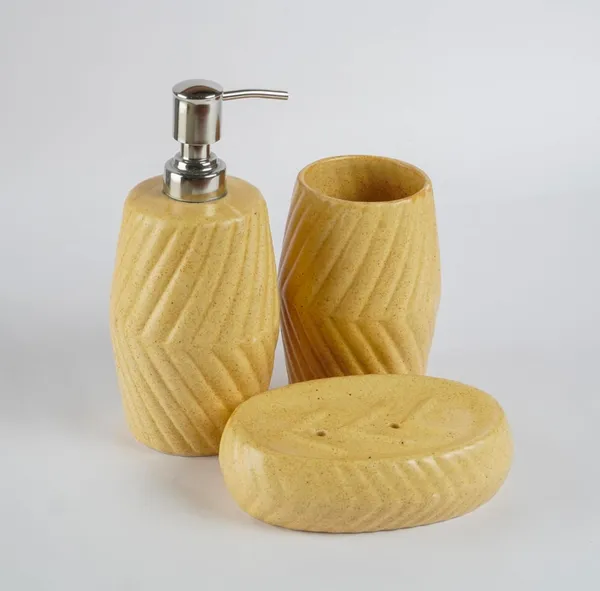 Bathroom_Accessories_Set_Pack_of_3_Soap_Dispenser,_Toothbrush_Holder_and_Soap_Dish