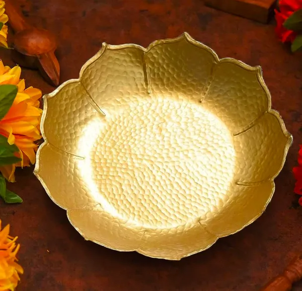 Decorative_Thali_For_Diwali_Decor
