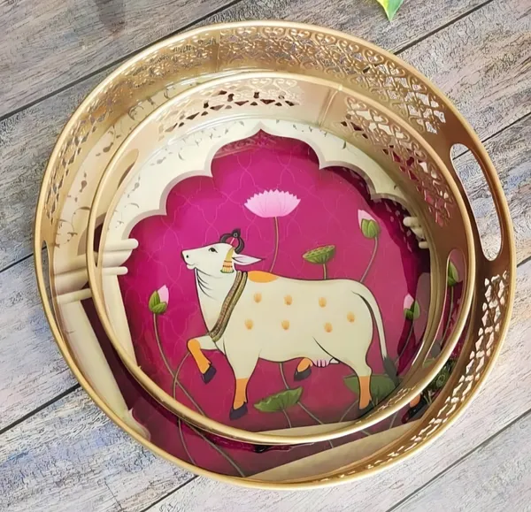 Traditional_Pichwai_Tray_Round_Platter_for_MultiUse_in_Wedding,_Diwali,_&_Home_Decor|_Traditional_Round_Platter_for_Tea,_Coffee,_Fruits,_&_Snacks