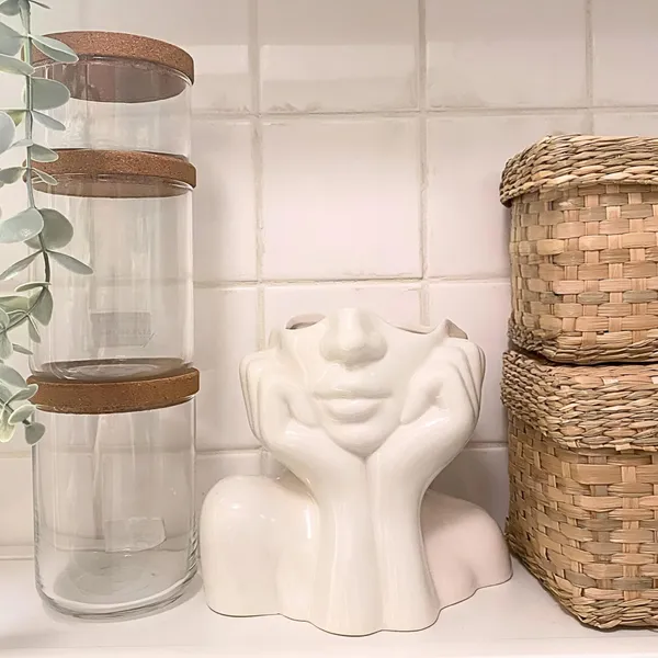 White_Ceramic_Face_Vase_for_Greens,_Face_Vase,_Hand_Shaped_Vase,_Small_Stylish_Vase_for_Home