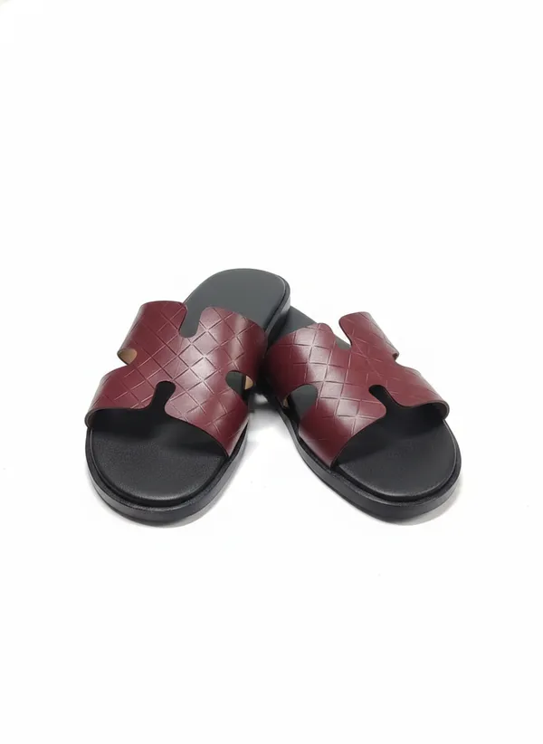 Giovanni_|Maroon_Edition