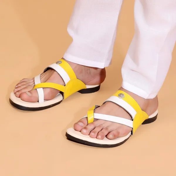 Kolhapuri_Men_|_Santoni_Beige