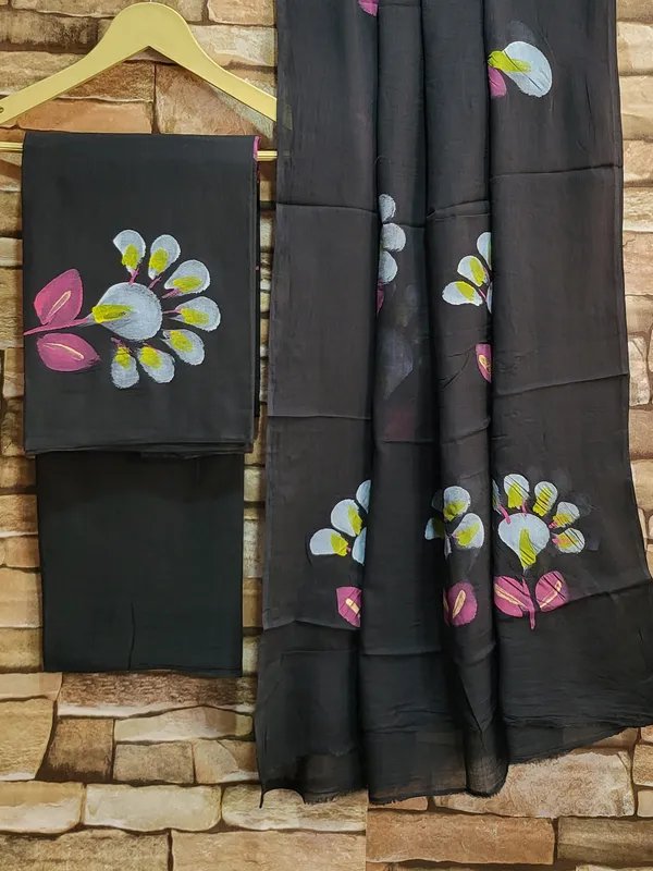 Black_Hand_Painted_Cotton_Suit_Set_with_Cotton_Dupatta_for_Women_|_Ethnic_Kurta_Set