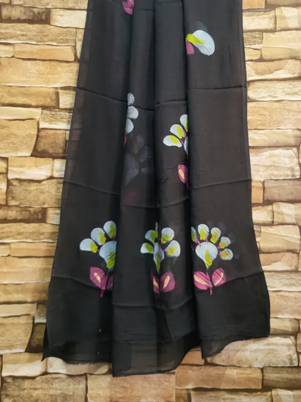 Black_Hand_Painted_Cotton_Suit_Set_with_Cotton_Dupatta_for_Women_|_Ethnic_Kurta_Set