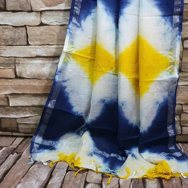 Blue_Linen_Cotton_Suit_Set_In_Shibori_Print_