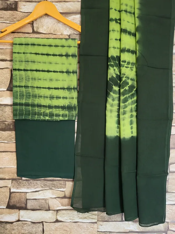 Elegant_Green_Shibori_Print_Cotton_Suit_with_Cotton_Dupatta