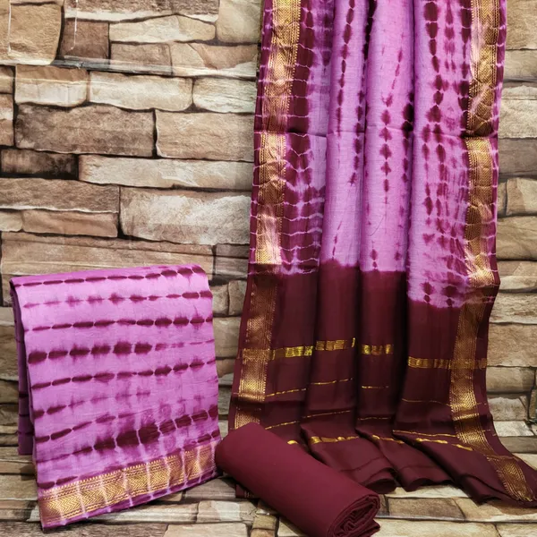 Maheshwari_Silk_Suit_Set_with_Shibori_Print_–_Elegant_Ethnic_Wear_for_Women