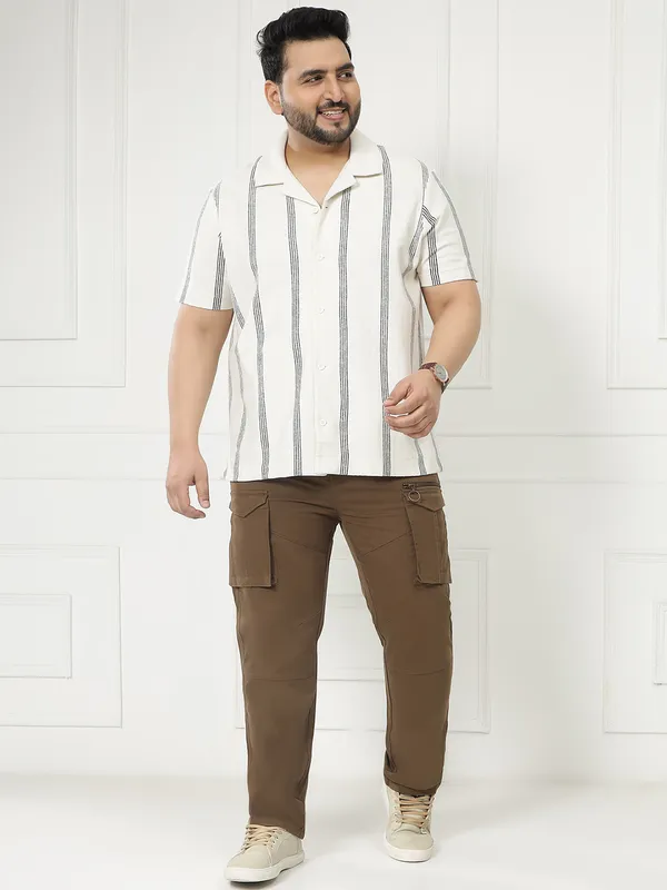Cedar_Brown_Auto-Flex_Casual_Stretchable_Cargos_for_Men