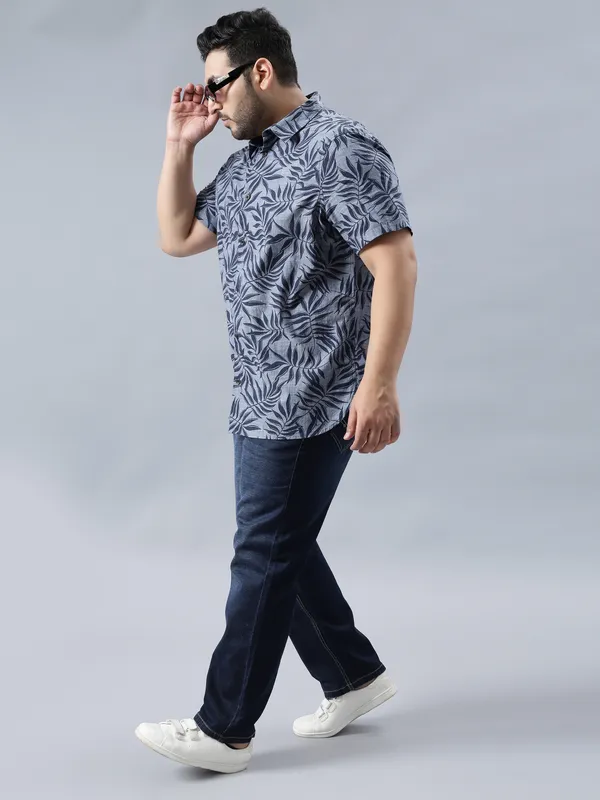 Plus_Size_Deep_Ocean_Blue_Casual_Stretchable_Denim_Jeans_For_Men
