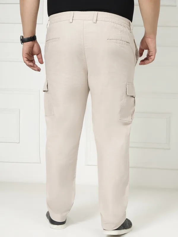 Ivory_Stretchable_Cargos_for_Men_with_Elasticated_Waistband