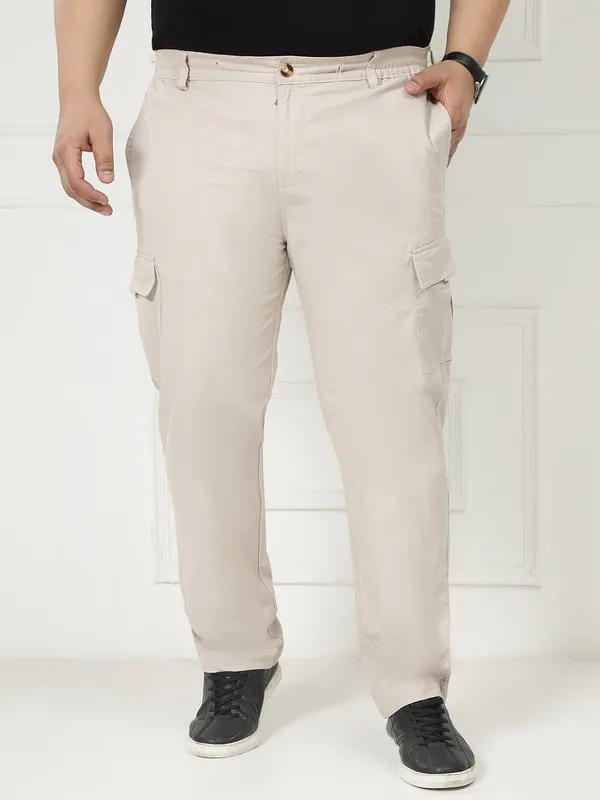 Ivory_Stretchable_Cargos_for_Men_with_Elasticated_Waistband