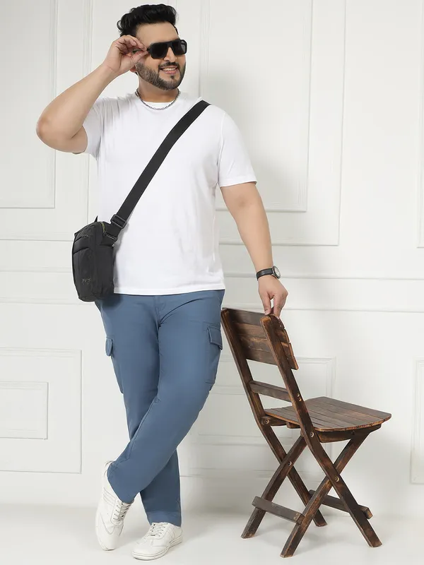 Sapphire_Blue_Stretchable_Cargos_for_Men_with_Elasticated_Waistband
