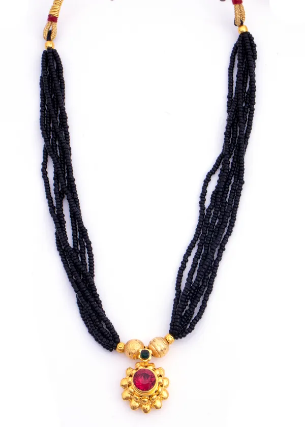 Daily_Wear_Simple_Handmade_22K_Gold_Plated_Mangalsutra_For_Women_and_Girls