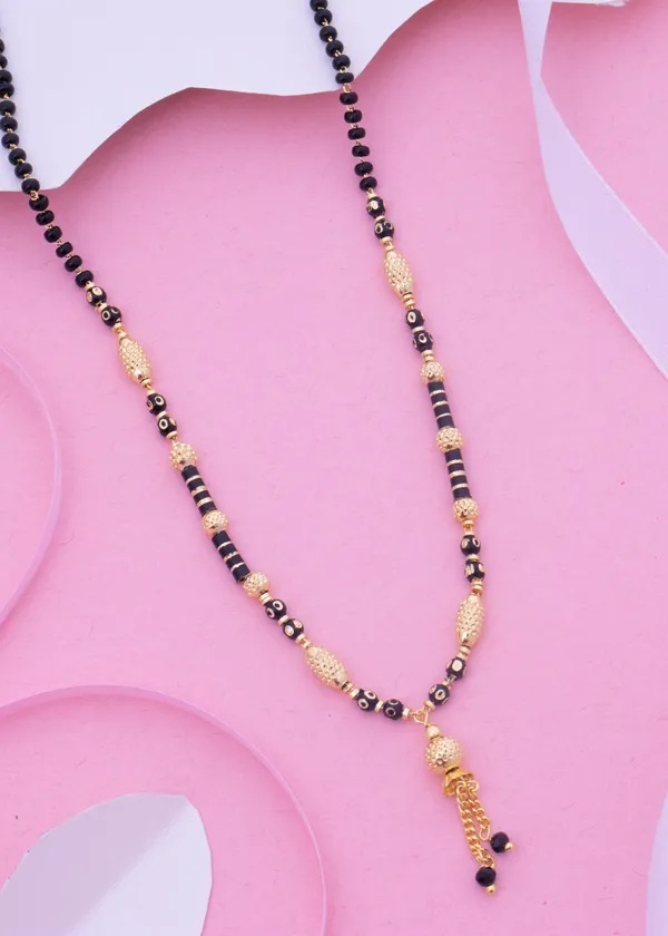 Simple_and_Stylish_22K_Gold_Plated_Black_and_Gold_Beds_Mangalsutra_For_Women_and_Girls