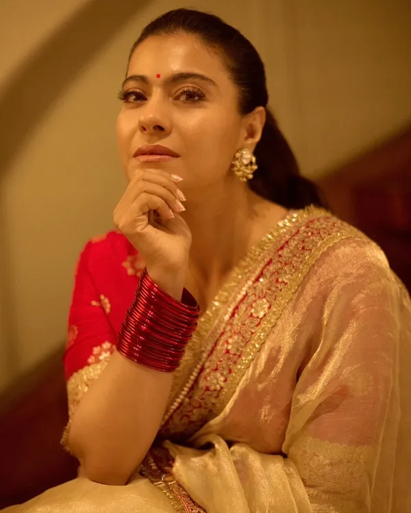 Beige_Classic_Marodi_Embroidered_Saree