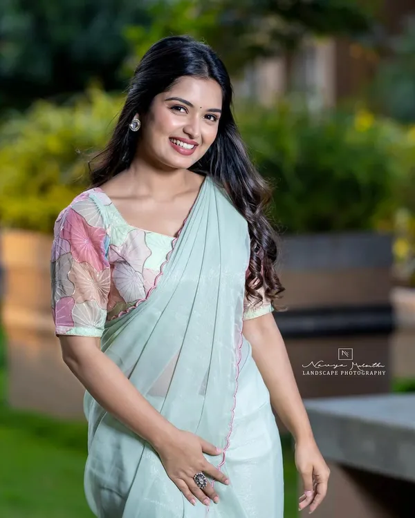 Light_Green_soft_simmer_georgettee_Saree