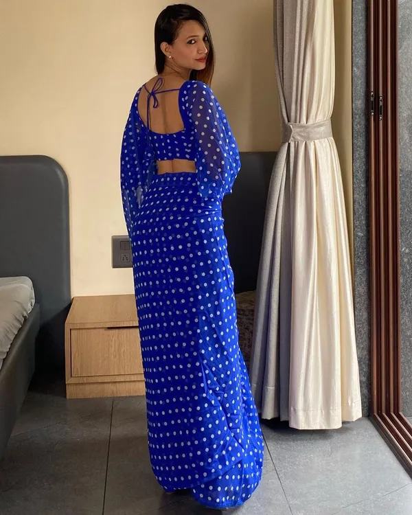 Ready_To_Wear_Blue_Trendy_1-Minute__Georgette_Saree