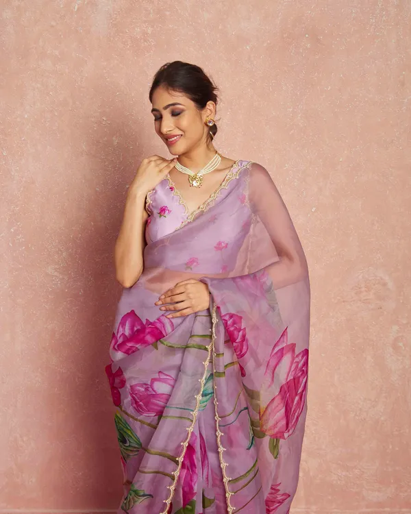 Lavender_Organza_Motiwork_Embroidered_Saree