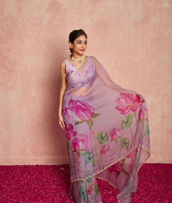 Lavender_Organza_Motiwork_Embroidered_Saree