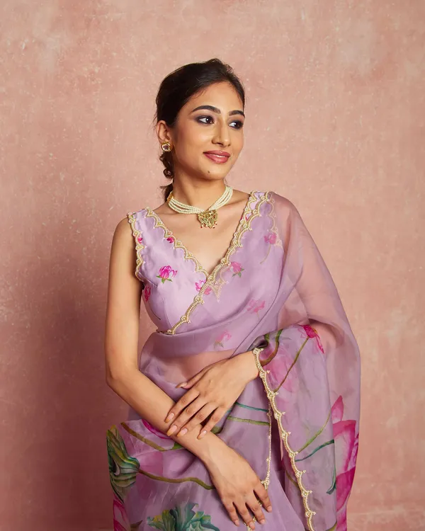 Lavender_Organza_Motiwork_Embroidered_Saree