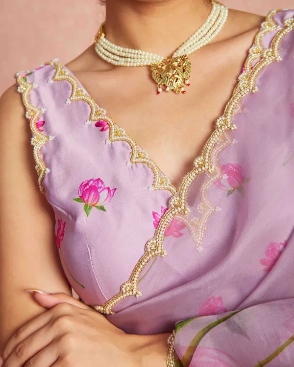 Lavender_Organza_Motiwork_Embroidered_Saree