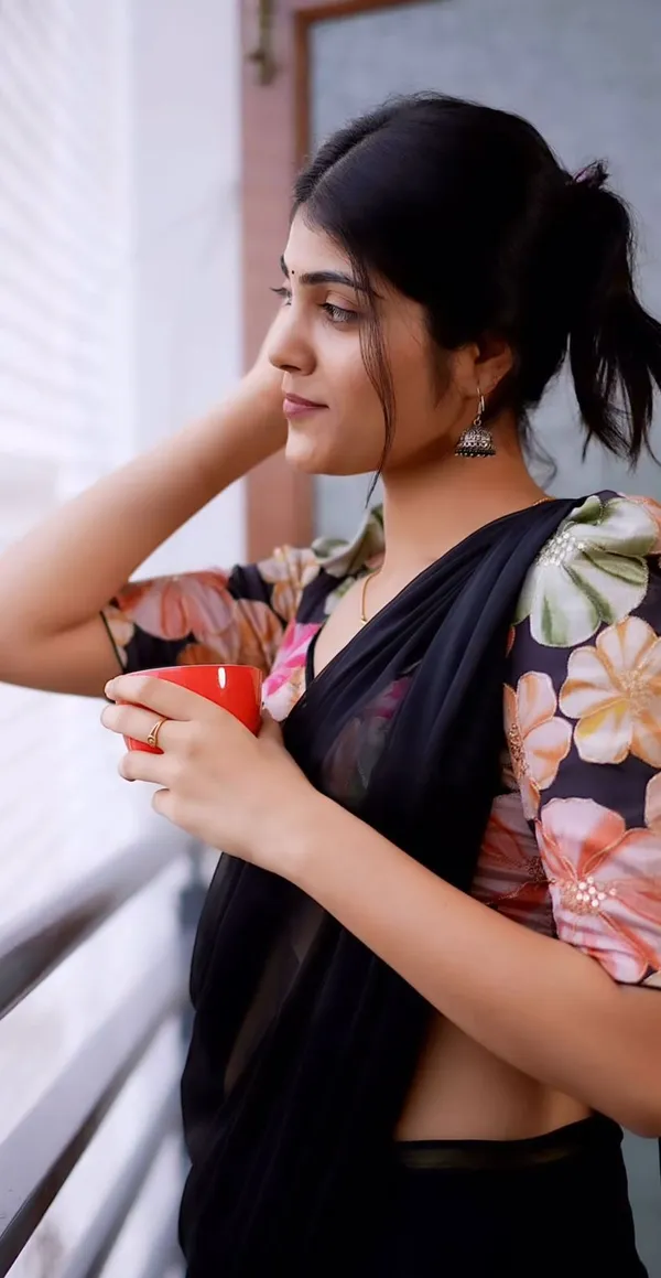 BLACK_SOFT_GEORGETTE_EMBROIDERED_SAREE