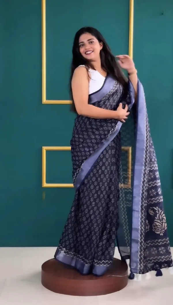 Navy_Blue_Trendy_Floral_Print_Pre-Stitched_Linen_Saree