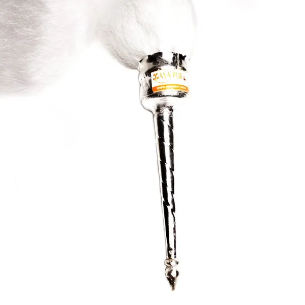 MAYAPURI_White_Chawar_Sahib_with_German_Silver_Handle_–_Sacred_Fly_Whisk_for_Mandir,_Gurudwara,_and_Pooja_Ceremonies,_Size;_24_inches