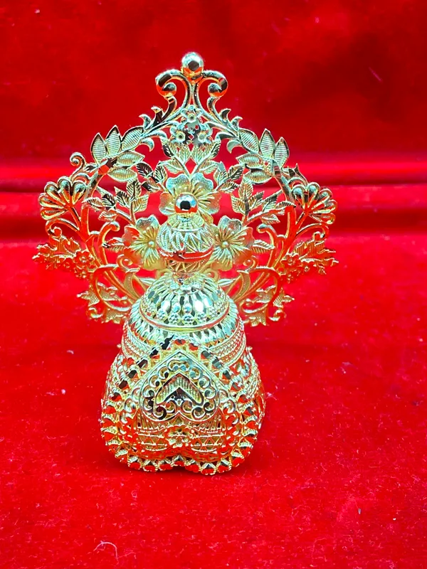 Beautiful_brass_handmade_mukut_for_5_number_gopal_ji