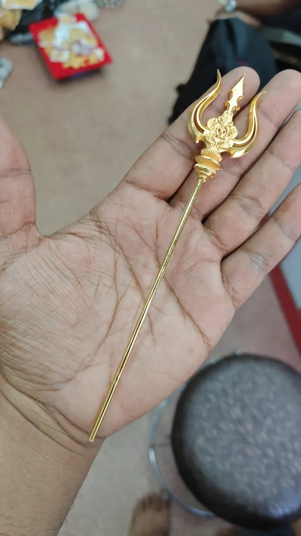 Golden_colour__trishul_7_inches_long