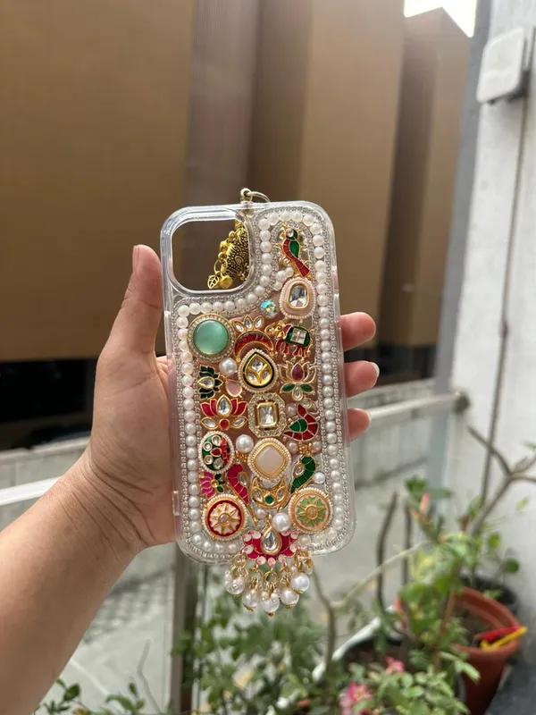 Royal_Heritage_Embellished_Phone__Case