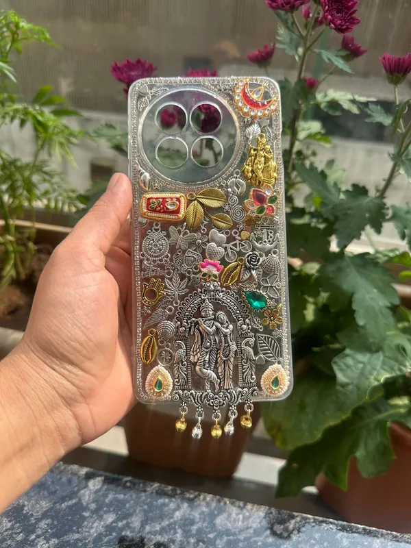 Vrindavan_Vibes_Radha_Krishna_Case