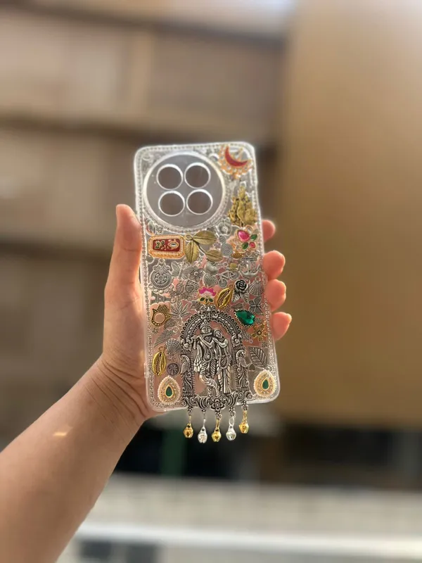 Vrindavan_Vibes_Radha_Krishna_Case