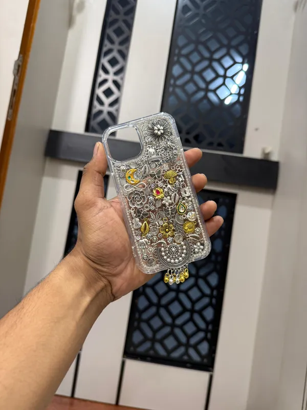 Kundan_And_Gold-Silver_Oxodised_Studded_Phone_Case/Cover_(This_Design_Coustomise_For_All_Phone_Model)