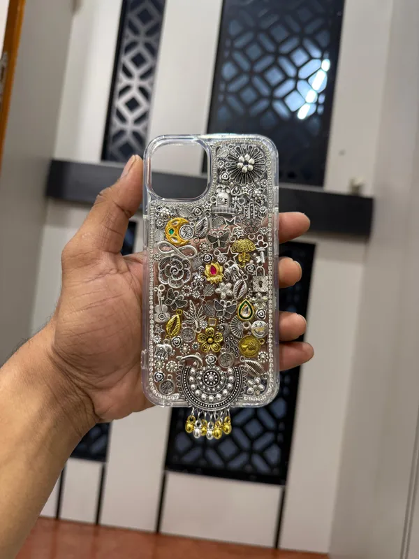 Kundan_And_Gold-Silver_Oxodised_Studded_Phone_Case/Cover_(This_Design_Coustomise_For_All_Phone_Model)