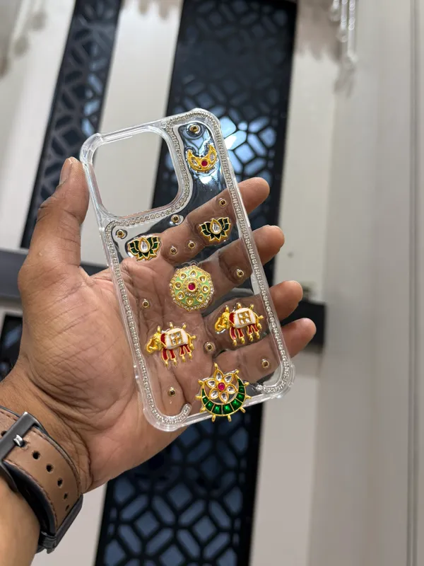 Ethnic_Real_Kundan_Case__(This_Design_Coustomise_For_All_Phone_Model)