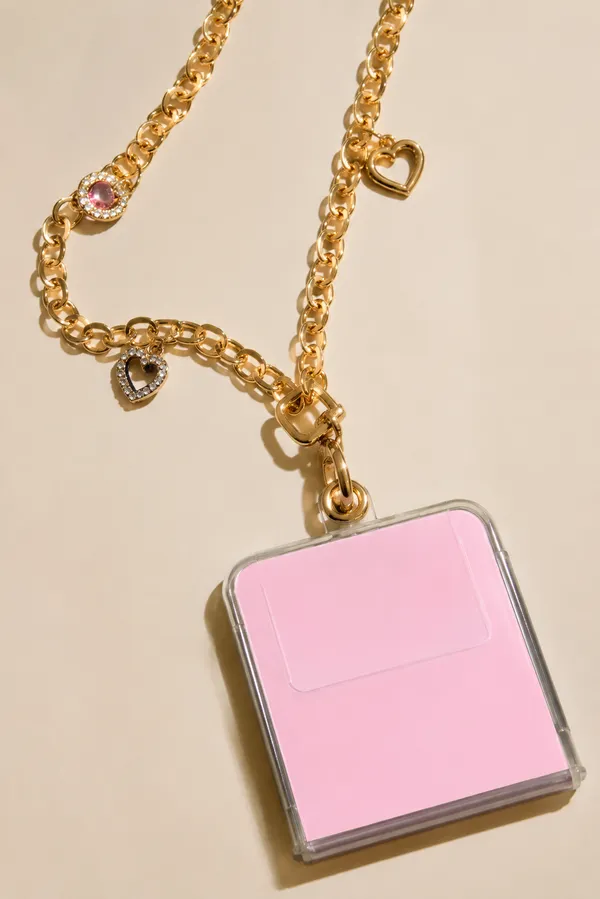 Premium_Metallic_Charm_Phone_Lanyard_–_High-Polish_Gold_Crossbody_Smartphone_Necklace