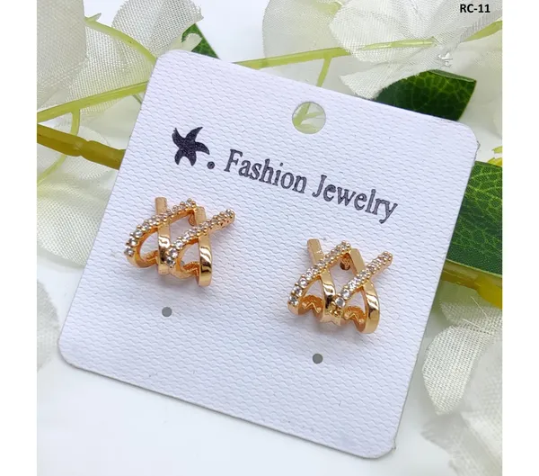 Gold_American_Diamond_Alloy_Trendy_Earring_For_Women