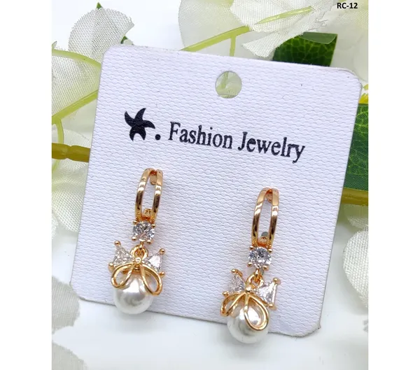 Gold_American_Diamond_Alloy_Trendy_Earring_For_Women
